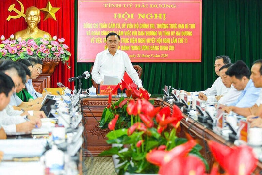Thường trực Ban Bí thư Trần Cẩm Tú làm việc với Ban Thường vụ Tỉnh ủy Hải Dương