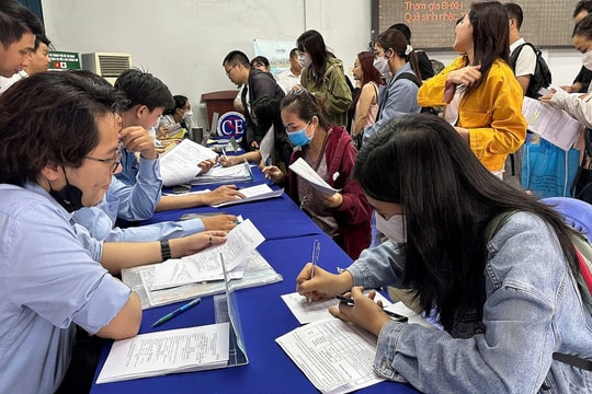 Cán bộ diện tinh giản học cách thích nghi khi rời Nhà nước
