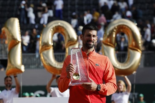 Djokovic chạm mốc 100 danh hiệu ATP
