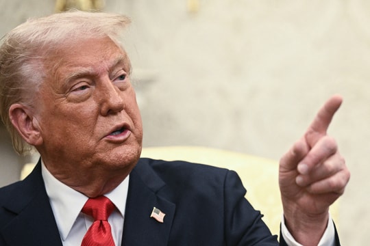 Nguồn cơn lời dọa áp thuế 50% hàng EU của ông Trump