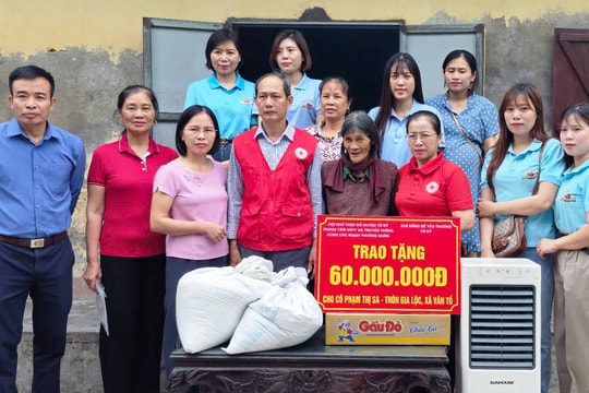 Bà Sa ở xã Văn Tố được hỗ trợ gần 70 triệu đồng