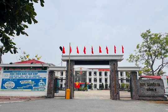 Cải tạo  5 cổng trường học để bảo đảm an toàn giao thông