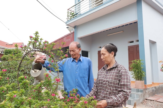 Ngôi nhà mới sưởi ấm tuổi xế chiều