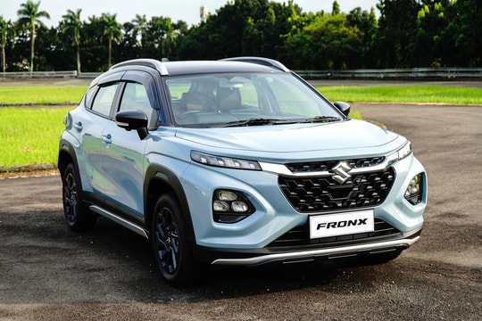 Suzuki Fronx ra mắt, chuẩn bị về Việt Nam