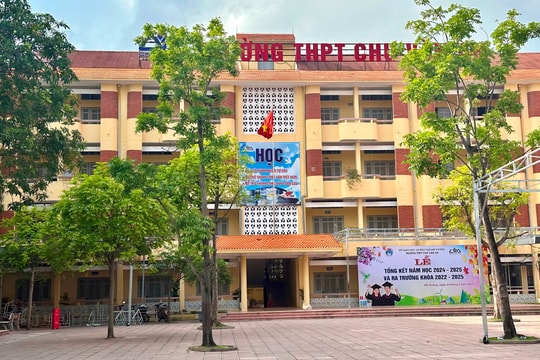 Giải thể trường THPT Chu Văn An loại hình tư thục