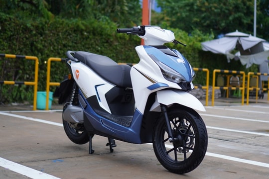 Cận cảnh Yadea Velax, xe điện giá 29,99 triệu đồng vừa ra mắt Việt Nam