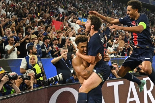 Những khoảnh khắc đáng nhớ trong ngày PSG đăng quang Champions League