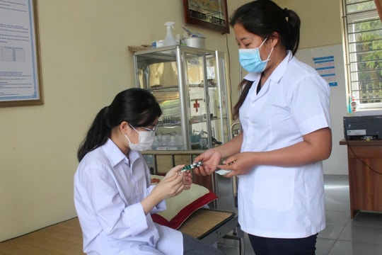 Mỗi trung tâm y tế ở Hải Dương thành lập ít nhất 1 kíp cấp cứu lưu động phục vụ thi lớp 10
