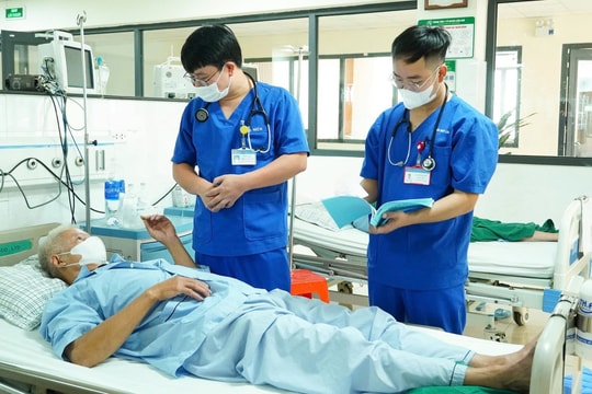 Một ngày có 7 người ở Phú Thọ nhập viện do nắng nóng, một ca nguy kịch