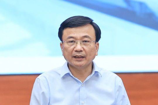Bao giờ bỏ giấy phép xây dựng?