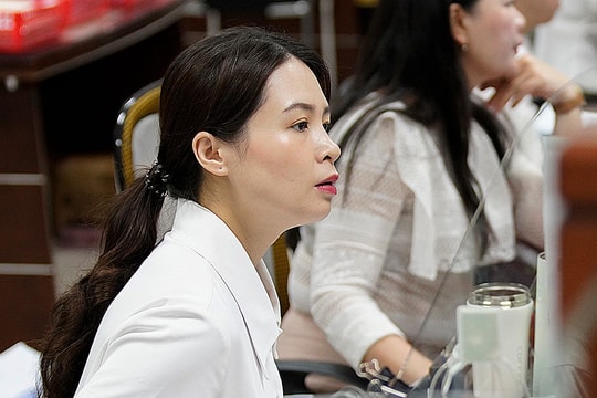 Đề xuất bỏ hình thức giáng chức và hạ bậc lương với công chức