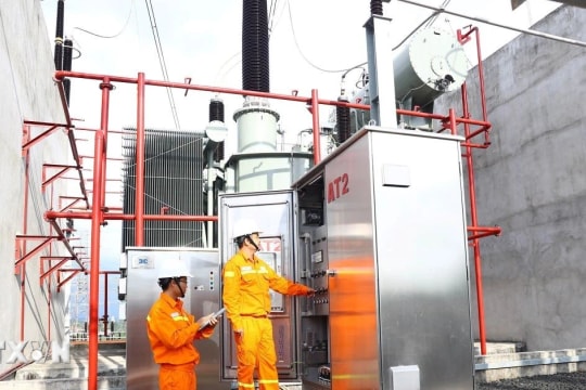 Thủ tướng yêu cầu bảo đảm cung ứng điện trong các tháng cao điểm
