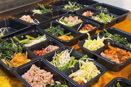 Gần 180 sinh viên Đại học Bách khoa Hà Nội kêu đau bụng sau bữa trưa