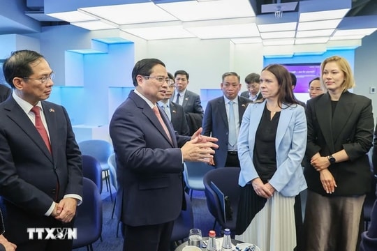 Thủ tướng mong muốn Estonia chia sẻ, truyền cảm hứng chuyển đổi số