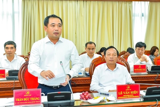 Đừng nói chuyện ‘quê anh, quê tôi’ nữa