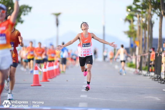 Hạ Long thu gần 700 tỷ đồng dịp VnExpress Marathon