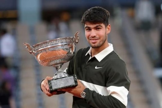 Alcaraz thắng trận chung kết Roland Garros dài nhất lịch sử