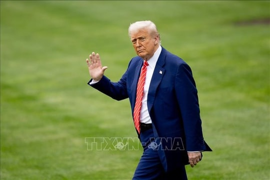 Tổng thống Trump tiết lộ các mức thuế mới giữa Mỹ và Trung Quốc