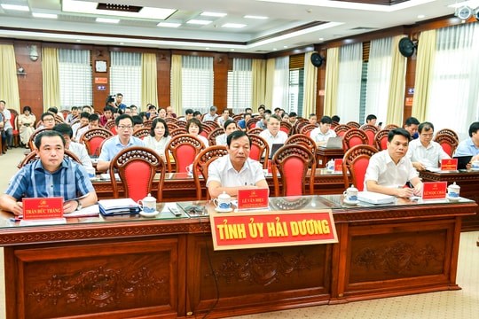 Hơn 7.400 đại biểu Hải Dương dự tập huấn chuyên môn, nghiệp vụ liên quan đến hoạt động ở cấp xã mới