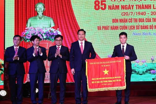 Nam Sách kỷ niệm 85 năm ngày thành lập Đảng bộ huyện và nhận Cờ thi đua của Thủ tướng Chính phủ
