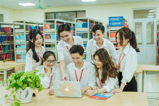Loạt trường sư phạm xét tuyển học bạ 2025