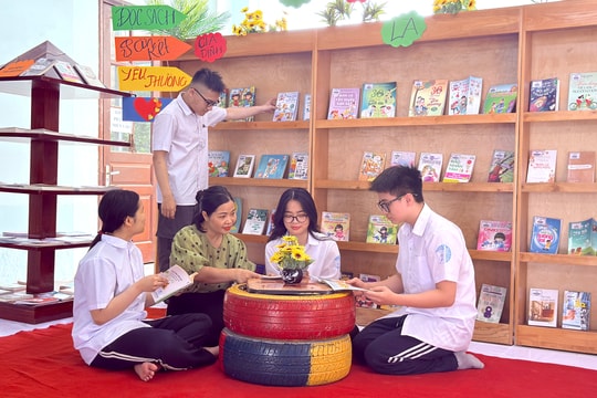 Nói chuyện chuyên đề 'Gia đình yêu thương' tại Thư viện tỉnh