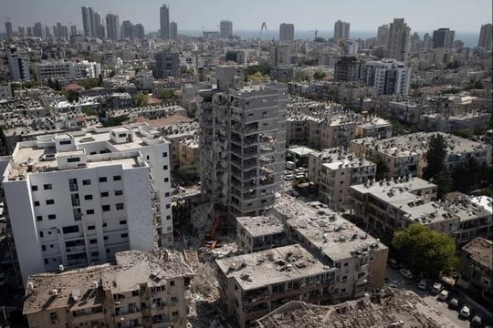 Gần 40 công dân Việt Nam dự kiến sơ tán từ Israel sang Ai Cập ngày 20/6