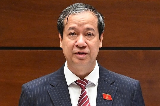 'Người lớn không đánh nhau thì không còn bạo lực học đường'