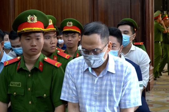 Cựu Giám đốc Trung tâm Lý lịch tư pháp quốc gia lĩnh 17 năm tù