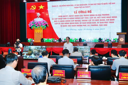 Sẵn sàng cho Lễ công bố hợp nhất Hải Dương - Hải Phòng
