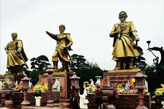 Bạch Đằng Giang - nơi khí thiêng sông núi hội tụ