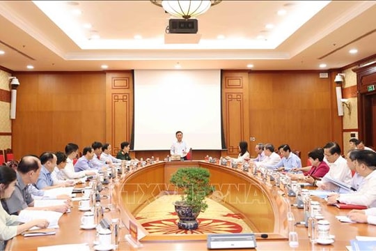 Thường trực Ban Bí thư chủ trì giao ban với các ban đảng, 4 văn phòng, đảng ủy, cơ quan, đoàn thể Trung ương