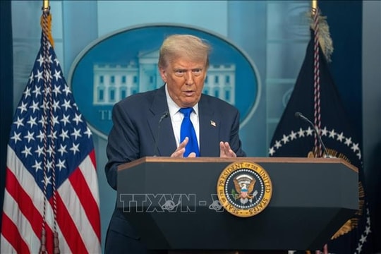 Mỹ dỡ bỏ trừng phạt Syria
