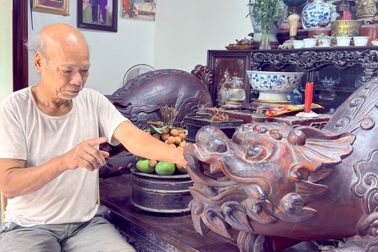 Cựu chiến binh đam mê đồ cổ, sinh vật cảnh