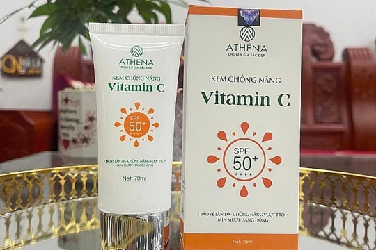 Giám đốc sản xuất hàng nghìn lọ kem chống nắng giả ở Phú Thọ bị bắt