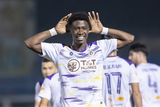 Hà Nội FC chia tay ngoại binh ghi bàn nhiều nhất