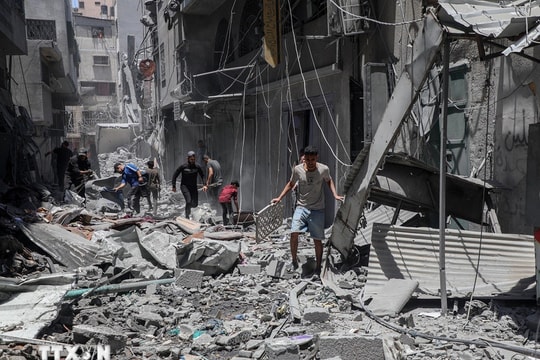 Israel không kích Gaza khiến 20 người thiệt mạng