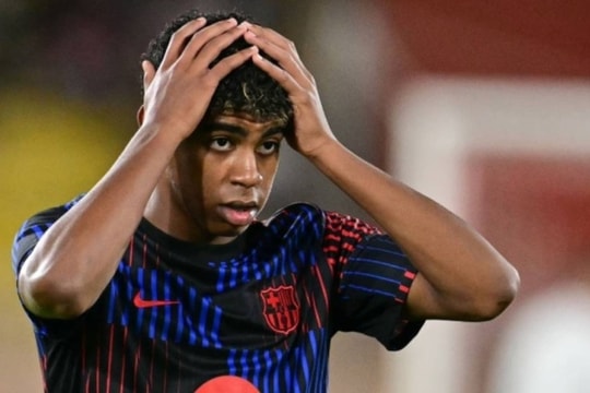 UEFA trừng phạt Barcelona, Chelsea