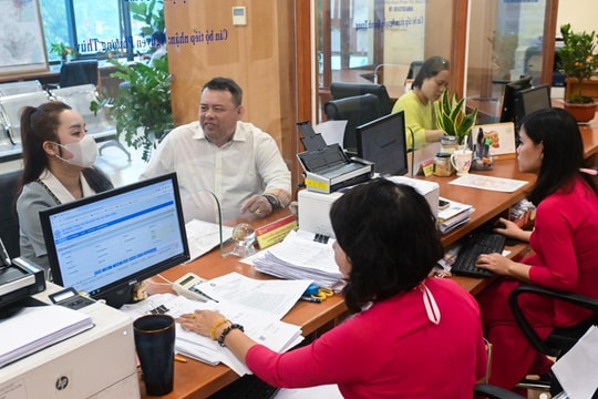 Bộ Nội vụ đề xuất chấm điểm công chức theo tháng, gắn với thưởng và bổ nhiệm