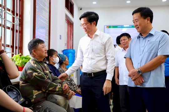 Phó Bí thư Thành ủy Hải Phòng Phạm Văn Lập làm việc với xã Ninh Giang, phường Thạch Khôi