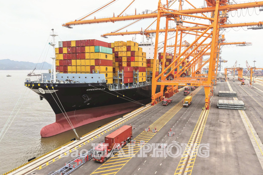 Hải Phòng thu hút đầu tư và phát triển cảng biển