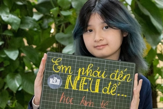 Hơn 300 thí sinh đầu tiên trúng tuyển Đại học Kinh tế Quốc dân