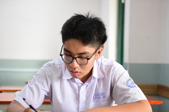 Điểm chuẩn ngành y dược năm 2025 sẽ rất cao, có ngành mỗi môn 9 điểm mới trúng tuyển