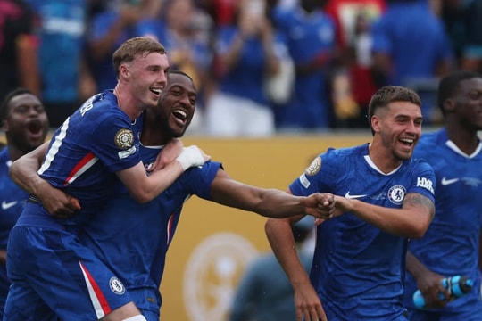 Chelsea đè bẹp PSG, vô địch FIFA Club World Cup 2025