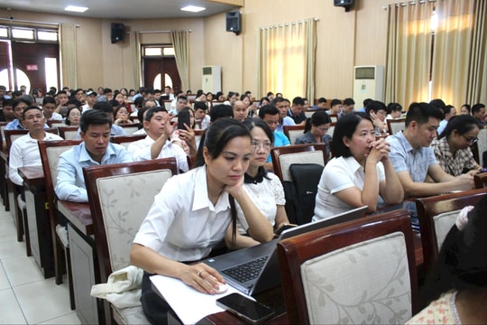 Khoảng 1.000 người phía tây Hải Phòng được nâng cao kỹ năng giải quyết thủ tục hành chính