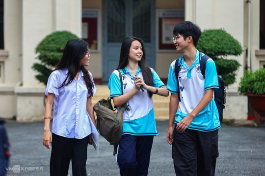 Điểm chuẩn đại học 2025 có thể giảm 2 - 3 điểm