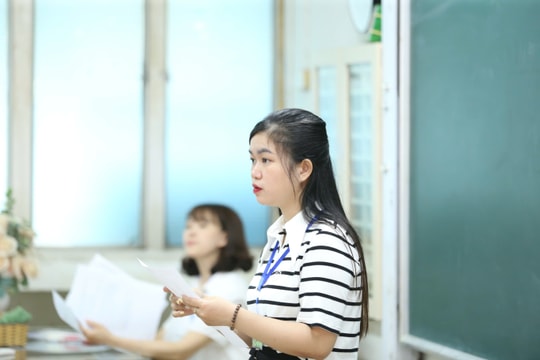 Ðiểm chuẩn khối ngành kinh tế dự kiến giảm 1 - 2 điểm