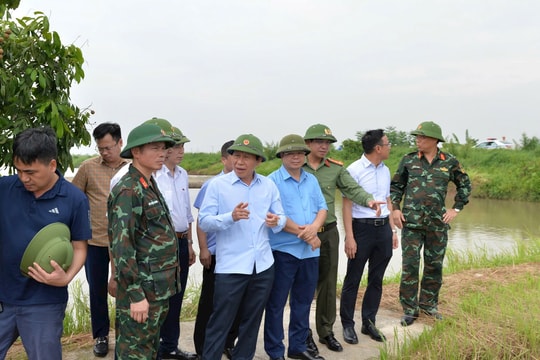 Bảo đảm an toàn công trình đê điều, tính mạng và tài sản của nhân dân