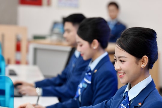 Ngân hàng hé lộ kết quả quý II: NCB lãi đột biến, loạt 'ông lớn' bứt phá