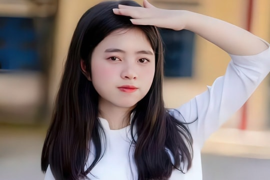 Nữ sinh mồ côi cha mẹ đạt 29 điểm thi tốt nghiệp, mơ ước thành cô giáo dạy văn